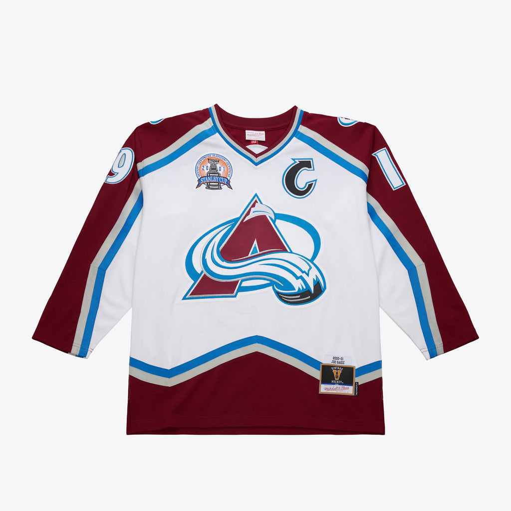 Mens Mitchell & Ness NHL WHITE JERSEY AVALANCHE 2000 JOE SAKIC