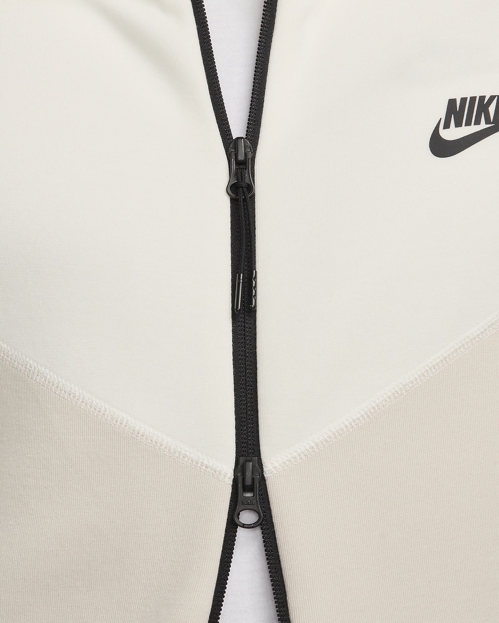 [FB7921-104] MENS NIKE FULL-ZIP SPORTSWEAR TECH FLEECE HOODIE