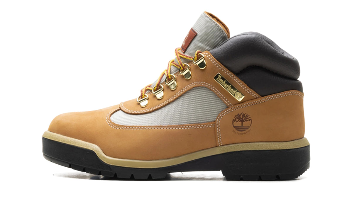 TB1A18RI231 Stadium Goods studio 1