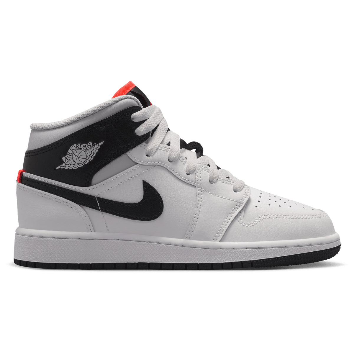 DQ8423-109 Foot Locker 1