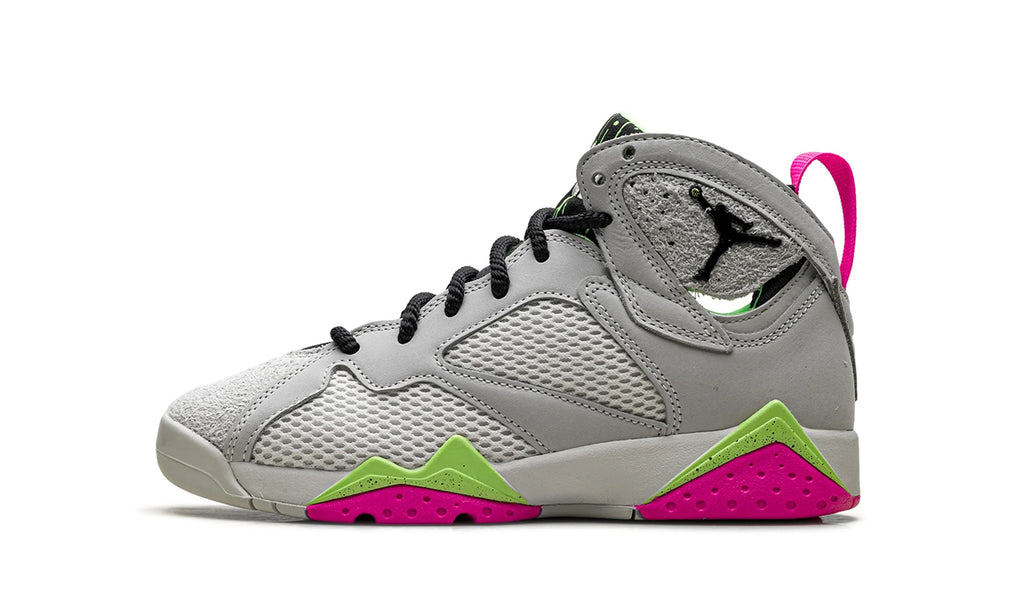 IV6509-030 Stadium Goods studio 1