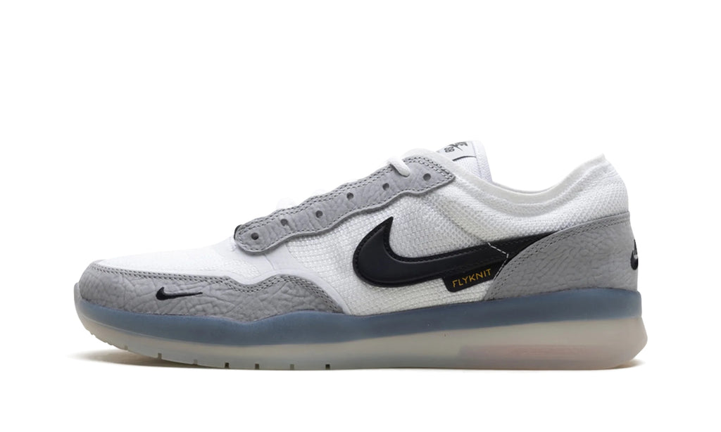 FV8493-004 Stadium Goods studio 1