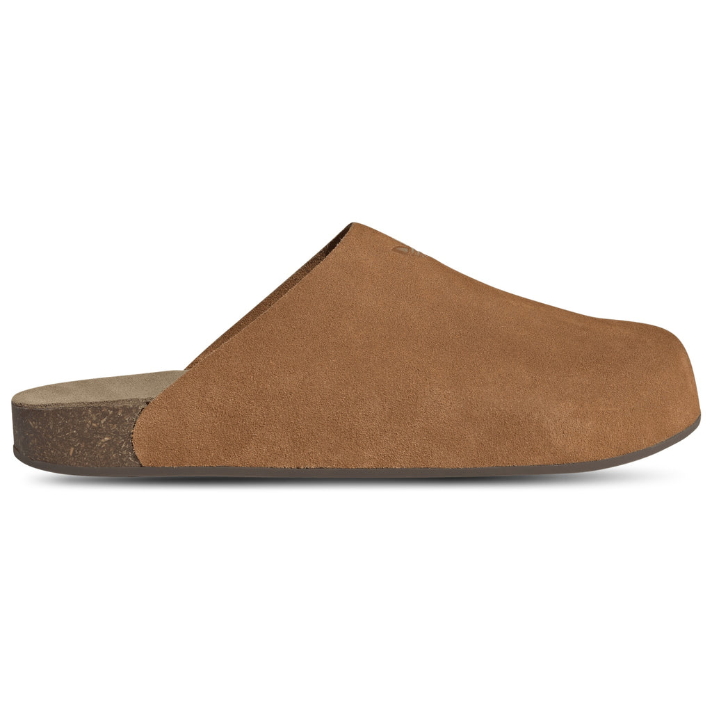 JR3586 FootLocker 1
