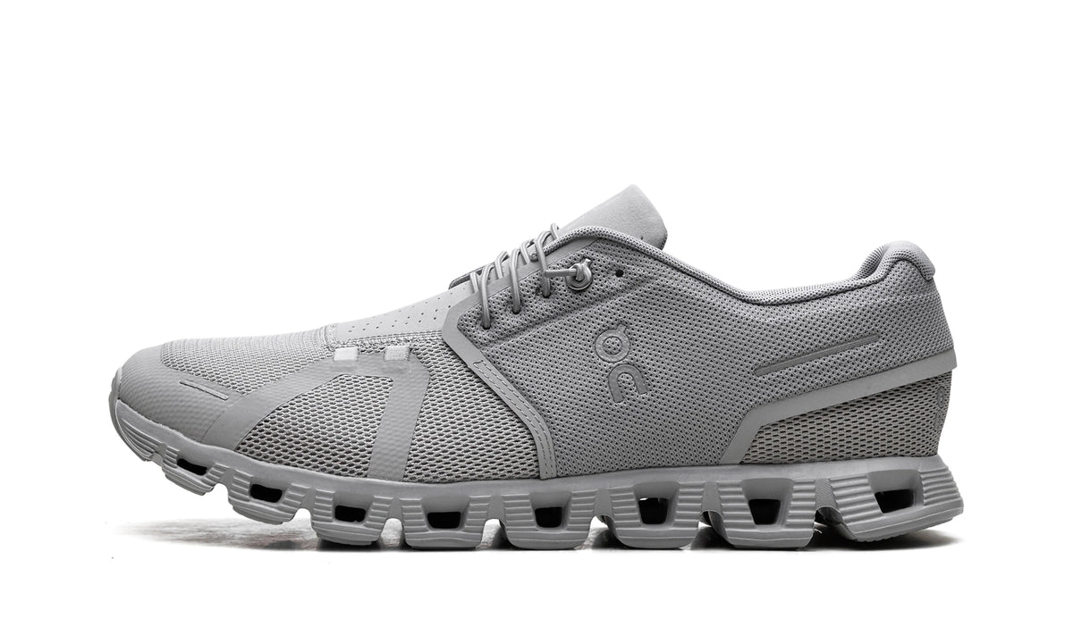 59.98025 Stadium Goods studio 1