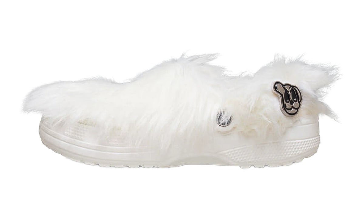 212777-100 Stadium Goods studio 1