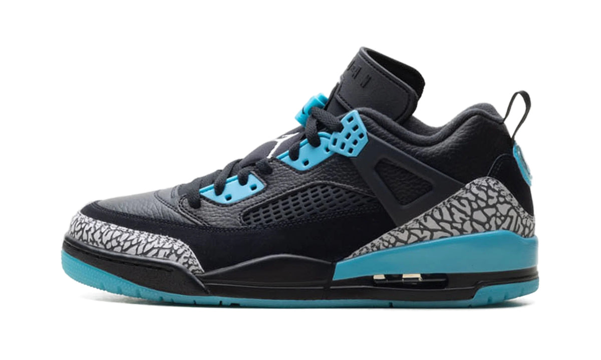 FQ1759-005 Stadium Goods studio 1