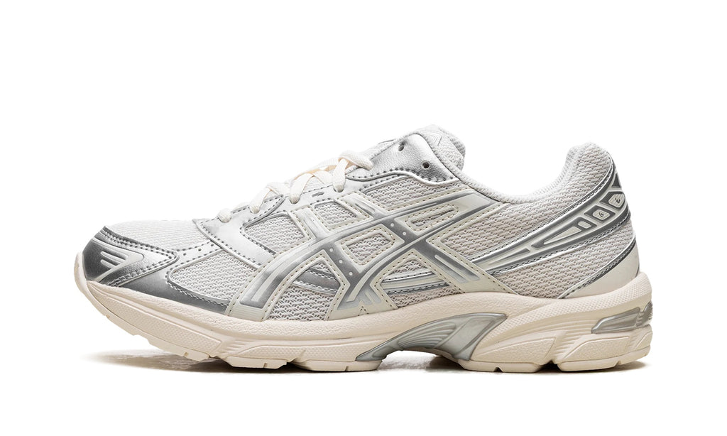 1203A997-100 Stadium Goods studio 1