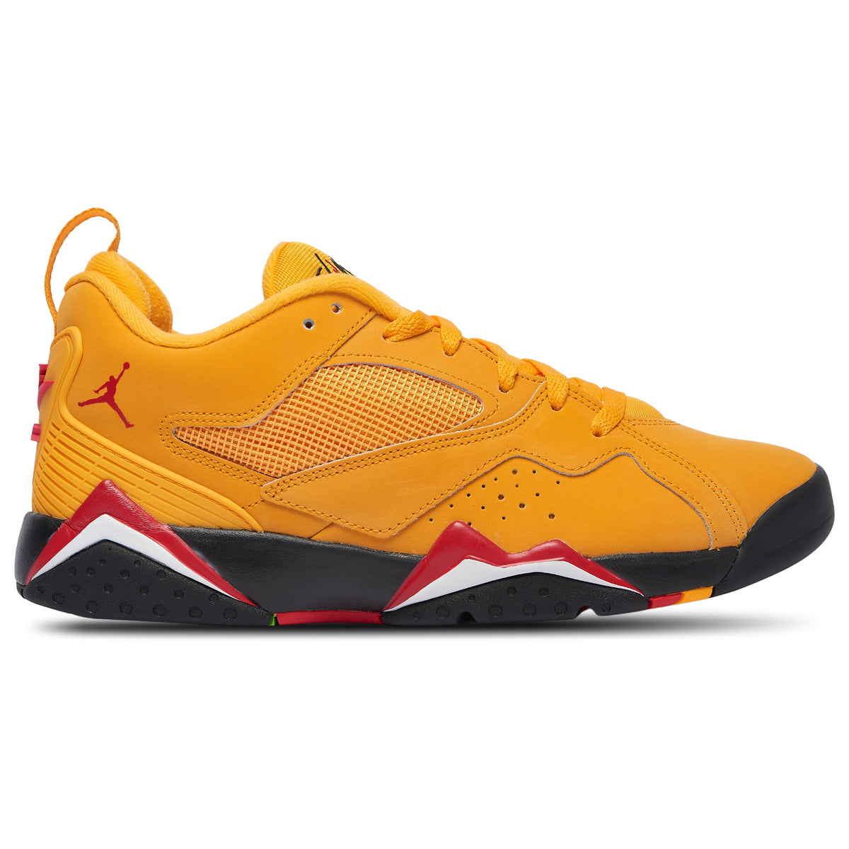 IO7437-705 Foot Locker 1