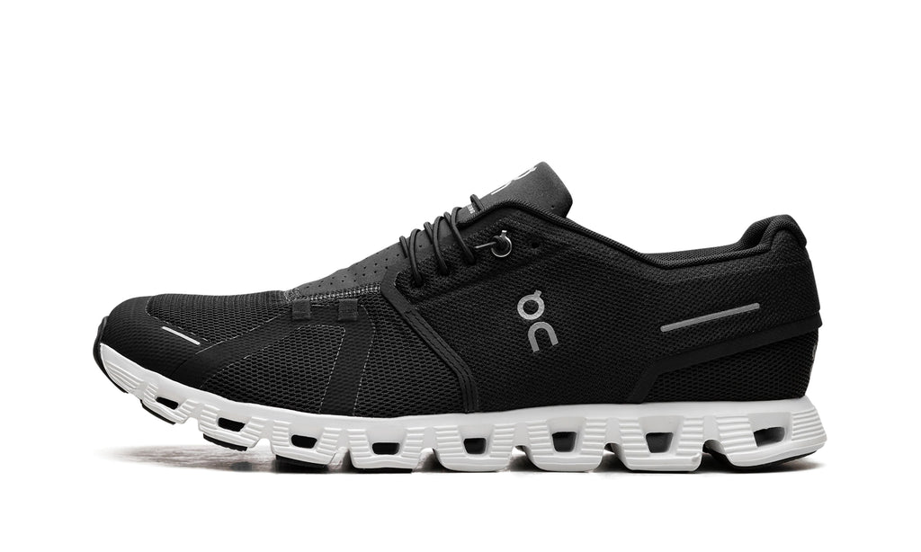 59.98919 Stadium Goods studio 1