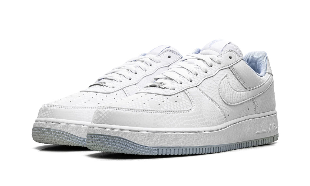 IB0018-103 Stadium Goods studio 2