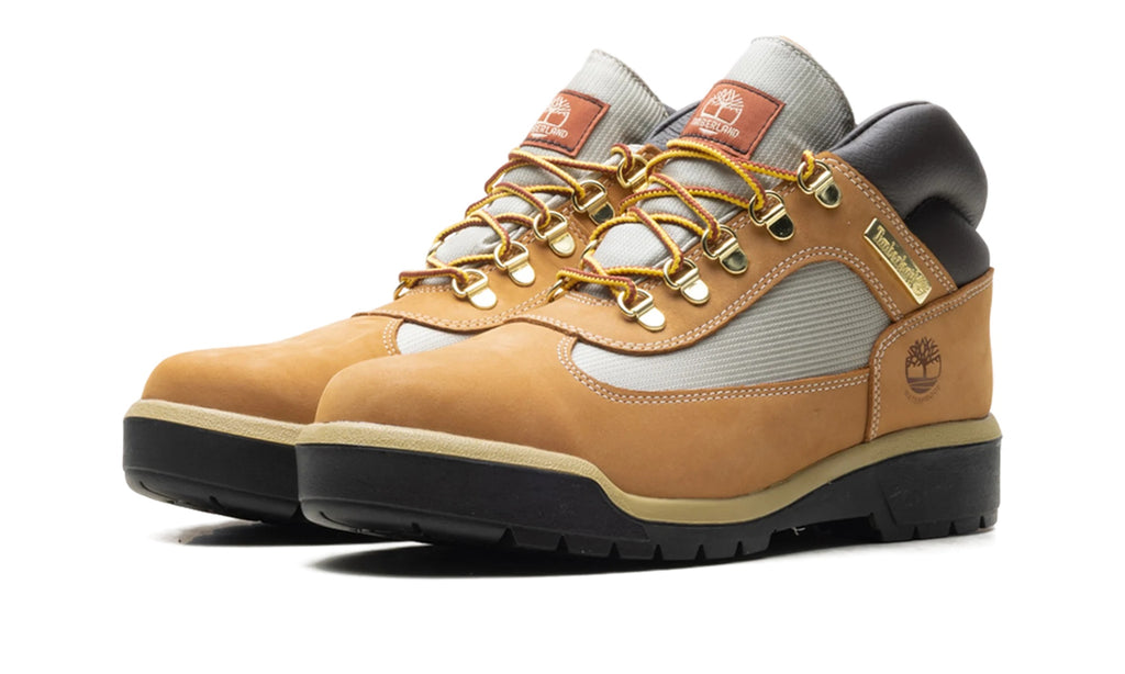 TB1A18RI231 Stadium Goods studio 2