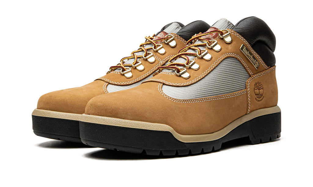 TB0A18RI231 Stadium Goods studio 2