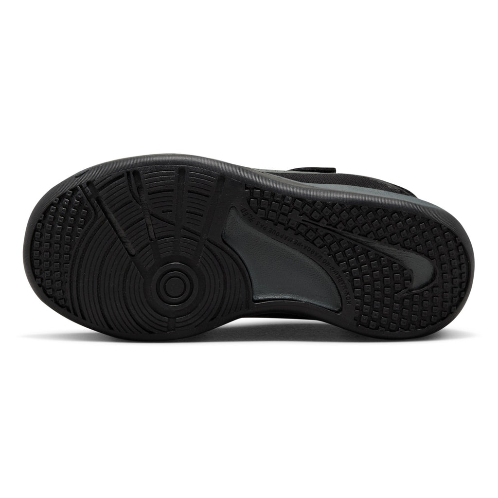 DM9026-001 Nike.com 2