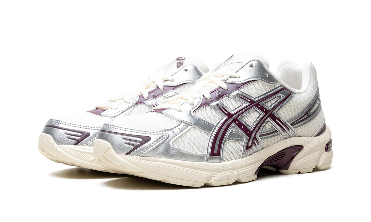 1203A899-102 Stadium Goods studio 2