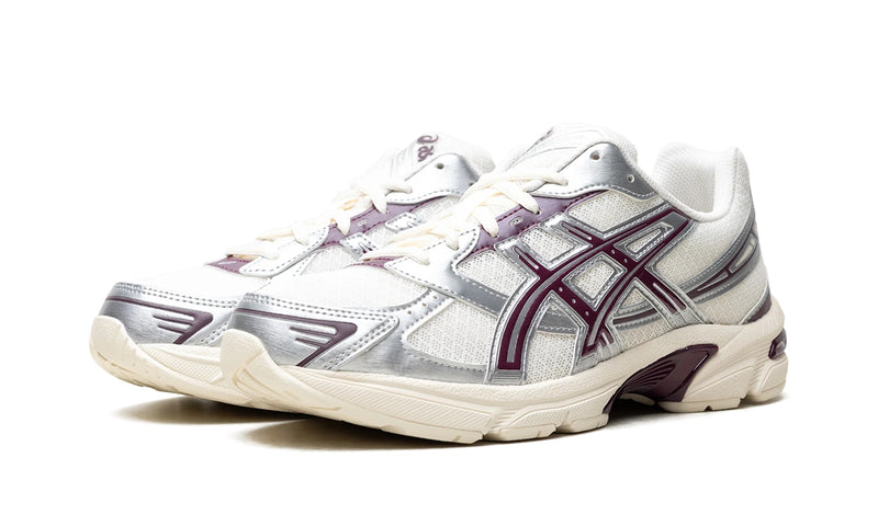 1203A899-102 Stadium Goods studio 2