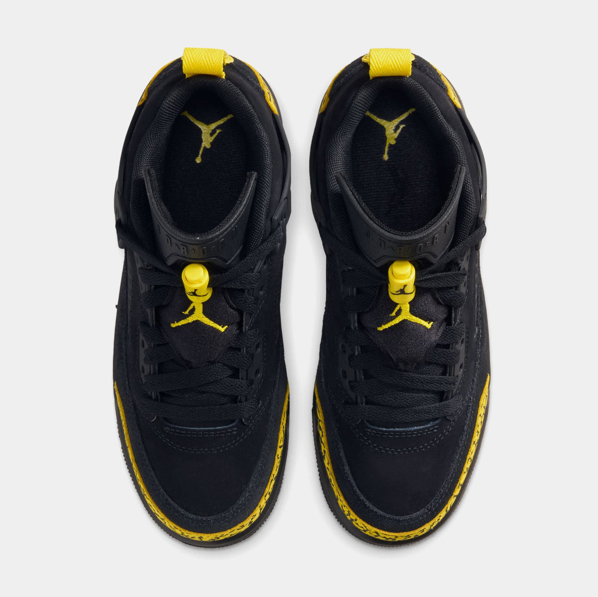 IQ9374-010 shoepalace.com 2