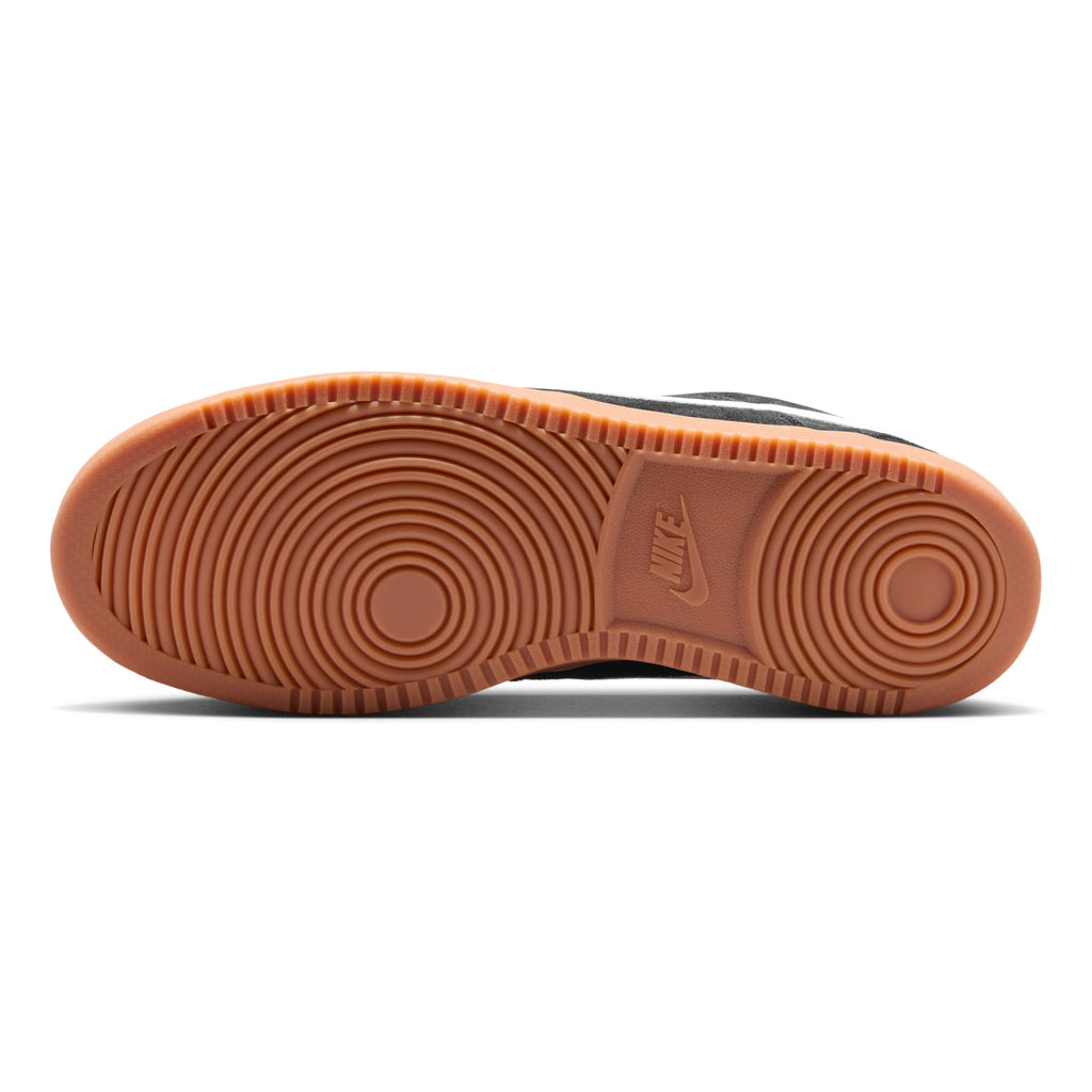 IO7727-001 Nike.com 2