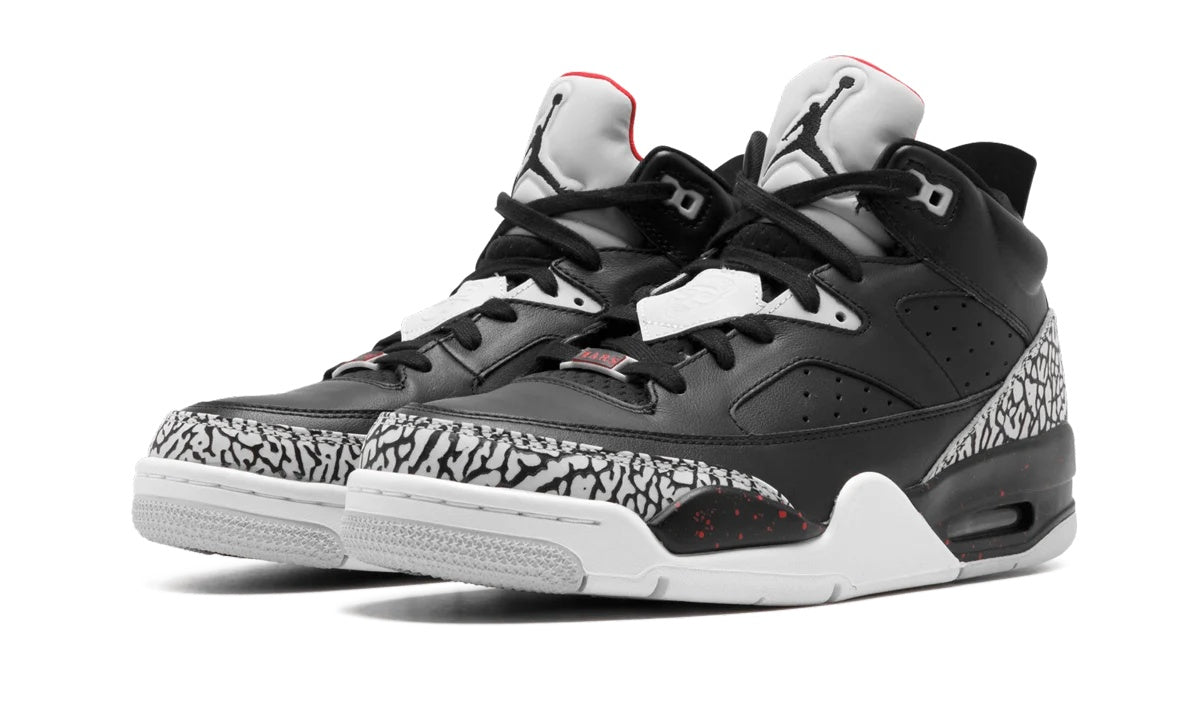 580603-002 Stadium Goods studio 2