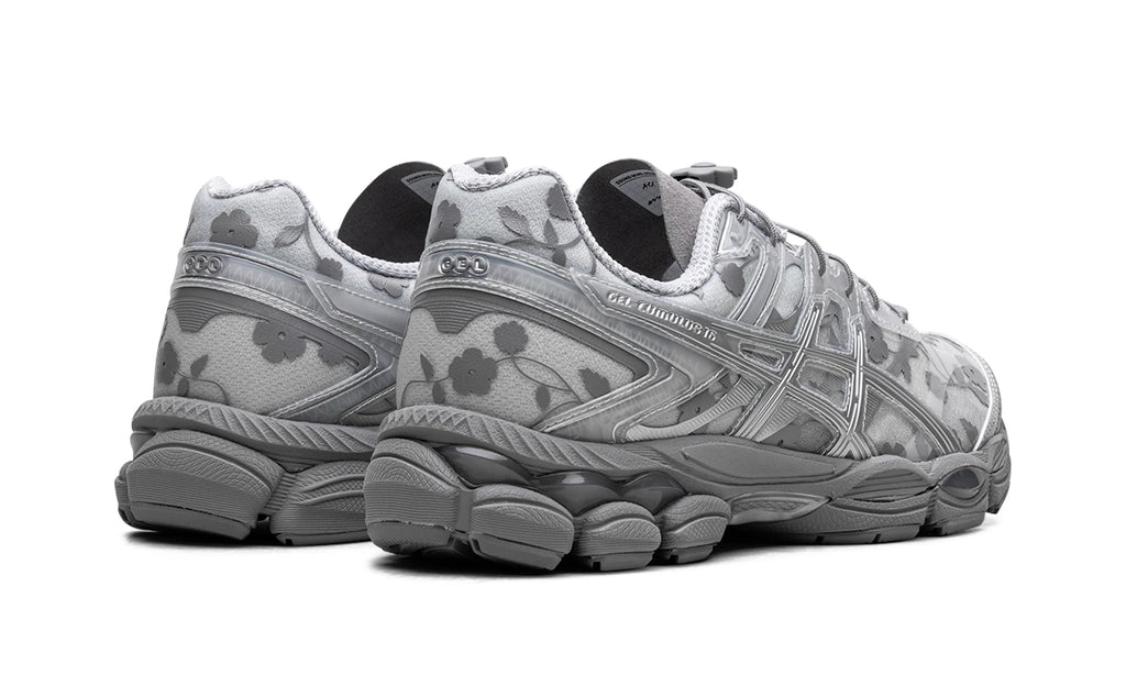1203A762-020 Stadium Goods studio 3