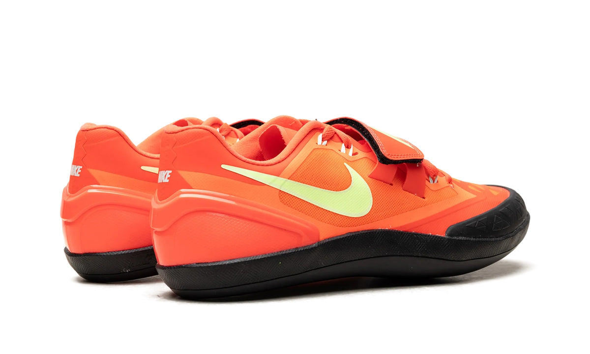 FZ9606-600 Stadium Goods studio 3