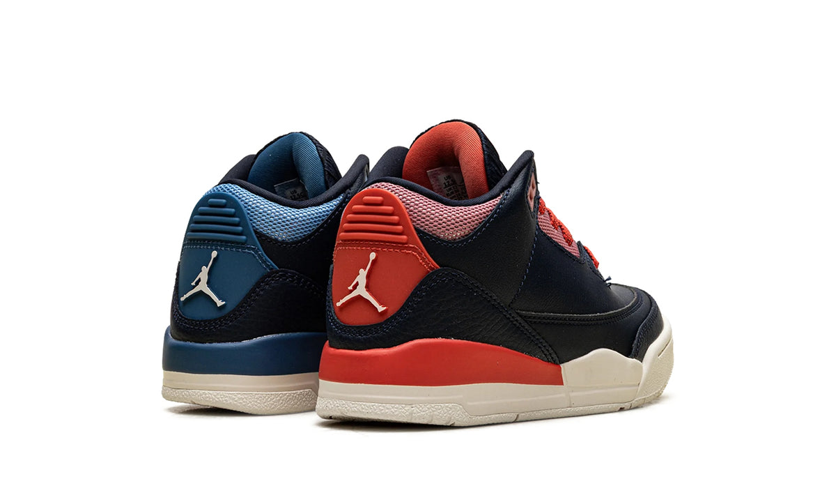 HQ0783-400 Stadium Goods studio 3