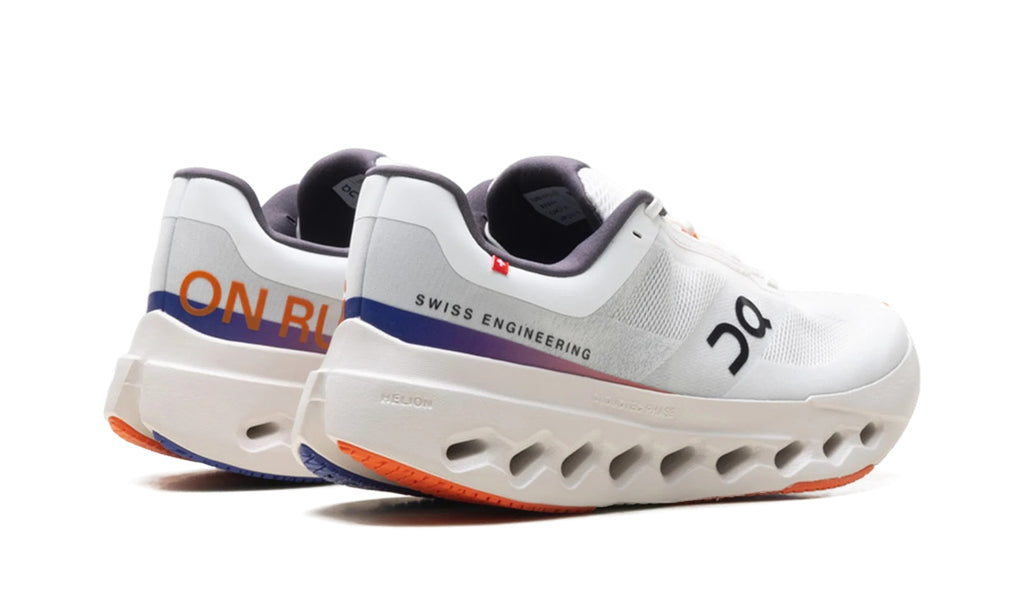 3WE30050256 Stadium Goods studio 3