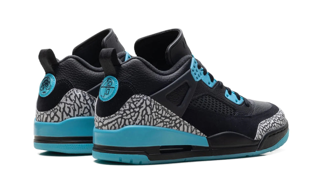 FQ1759-005 Stadium Goods studio 3