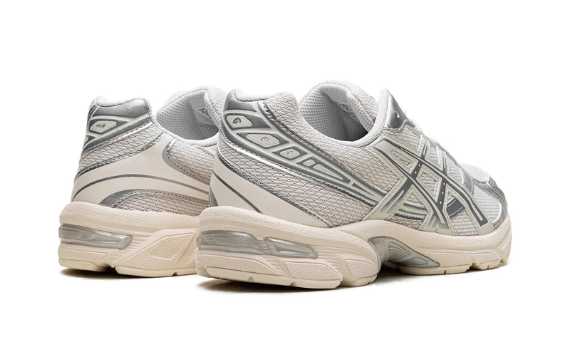 1203A997-100 Stadium Goods studio 3