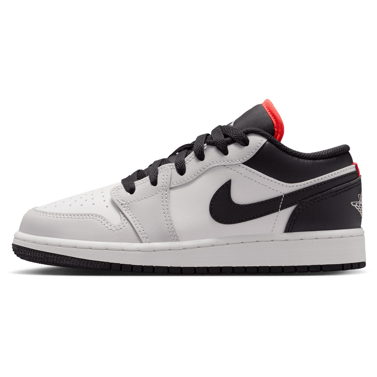 553560-045 Foot Locker 2