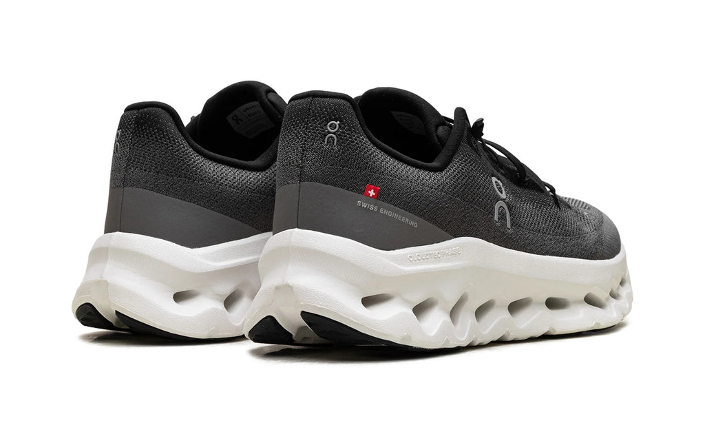 3ME10100397 Stadium Goods studio 3