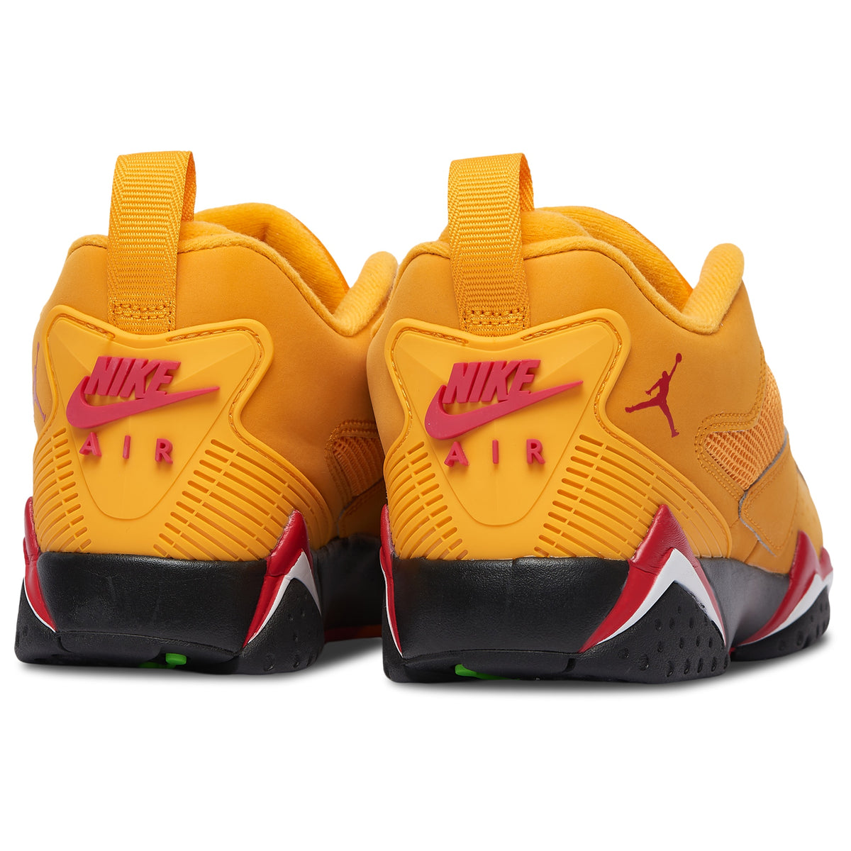 IO7437-705 Foot Locker 3