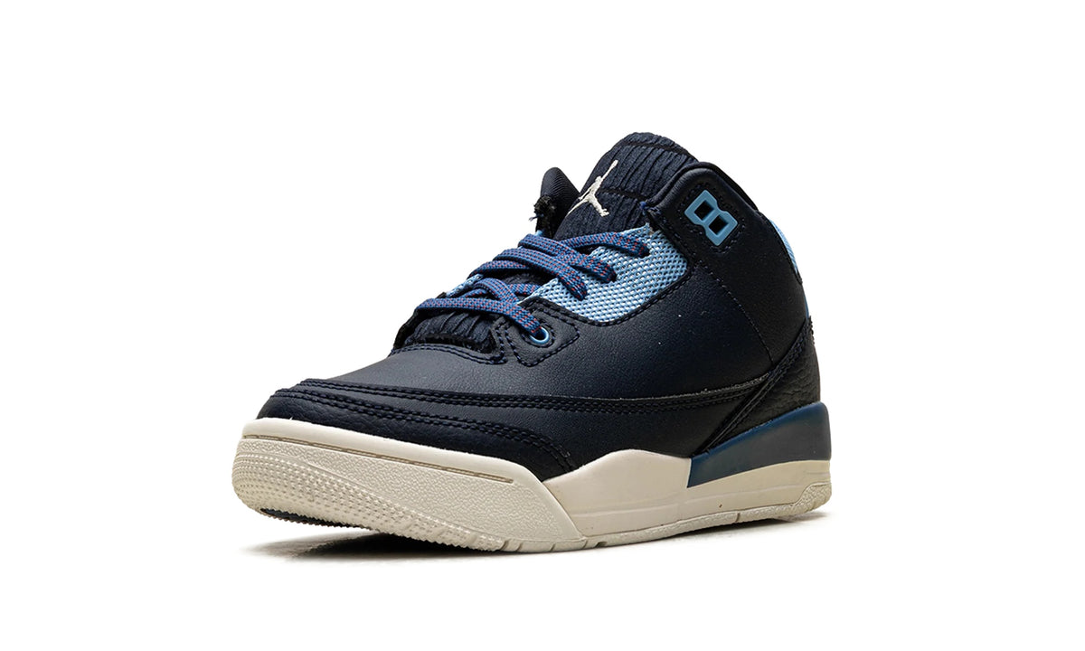 HQ0783-400 Stadium Goods studio 4