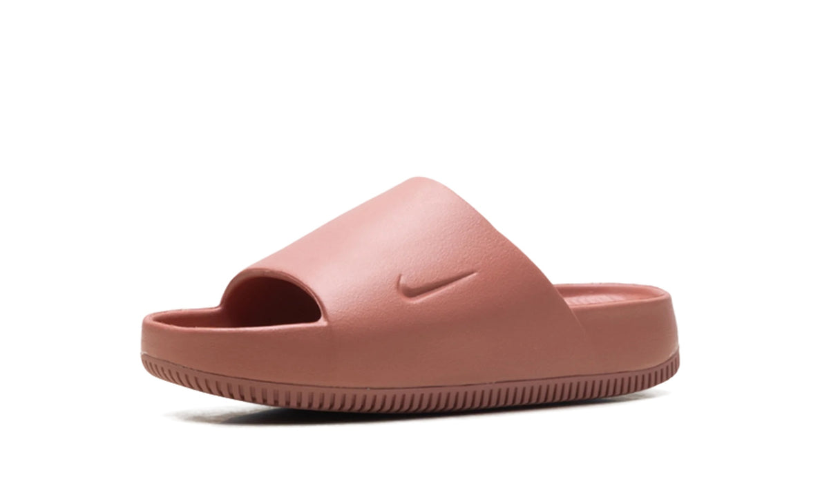 DX4816-601 Stadium Goods studio 4