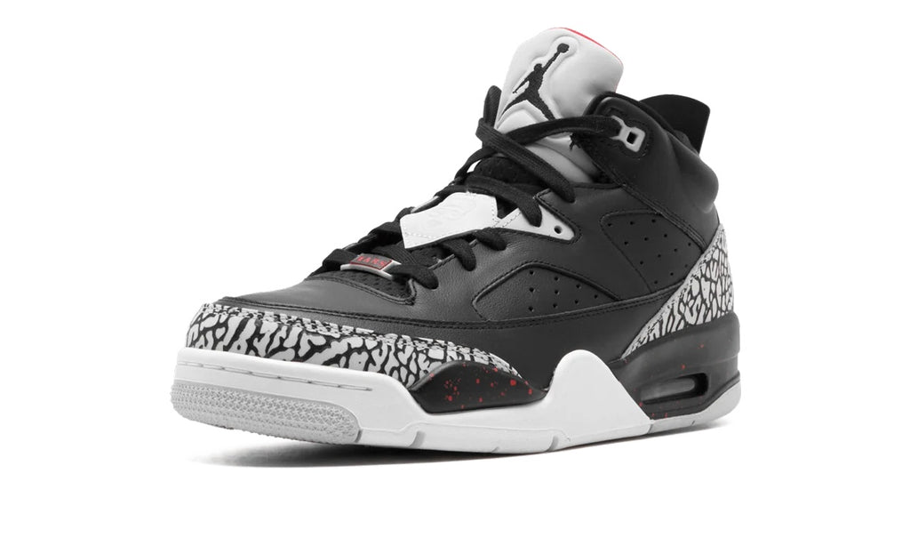 580603-002 Stadium Goods studio 4