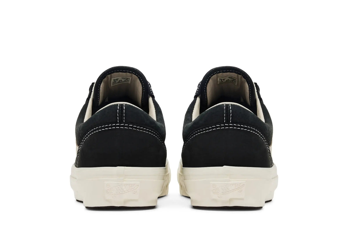 VN000D57BLK GOAT studio 4