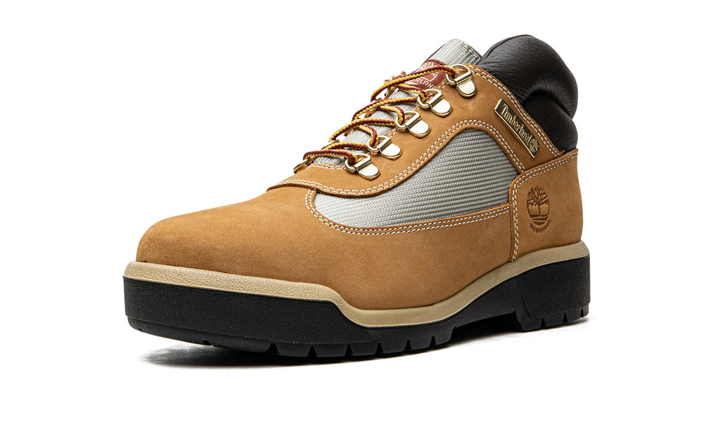 TB0A18RI231 Stadium Goods studio 4