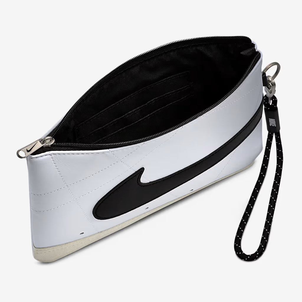 WOMENS NIKE ICON BLAZER WRISTLET LARGE 3
