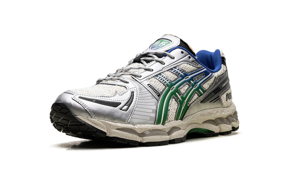 1203A916-100 Stadium Goods studio 4