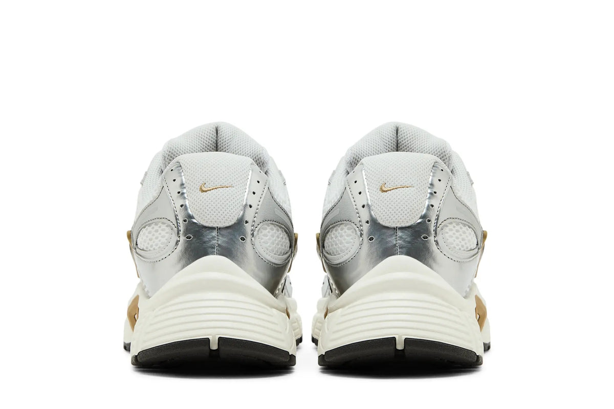 HJ5228-102 GOAT studio 4