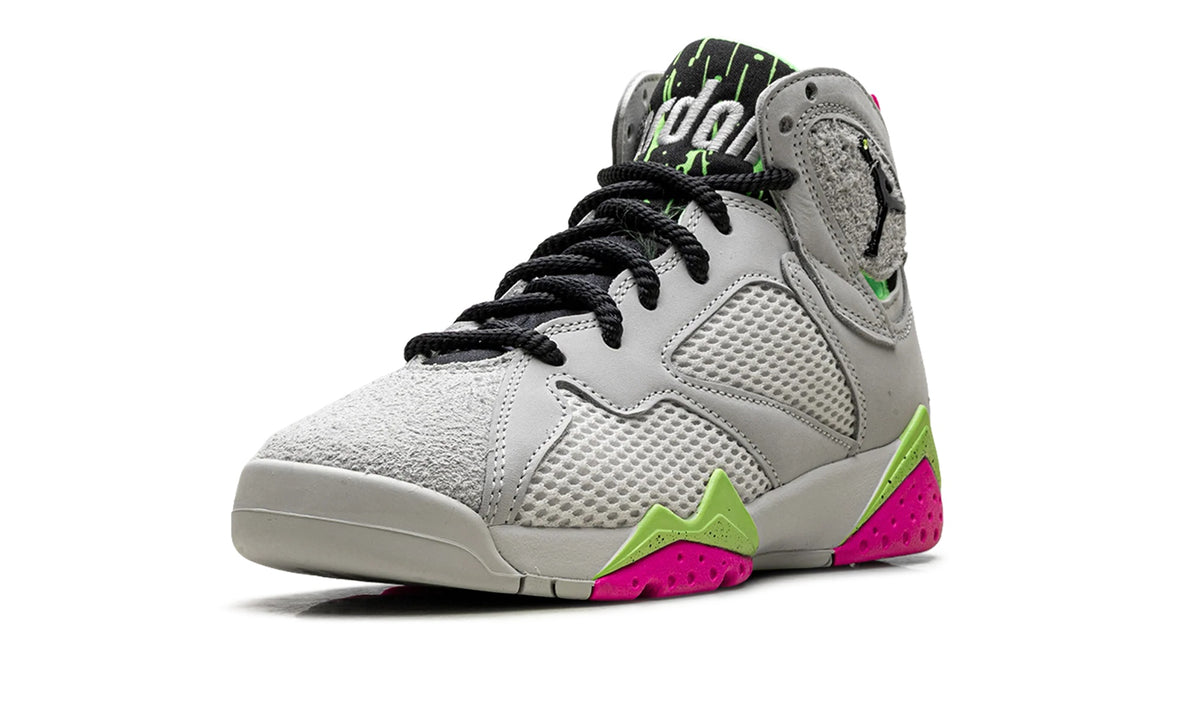 IV6509-030 Stadium Goods studio 4