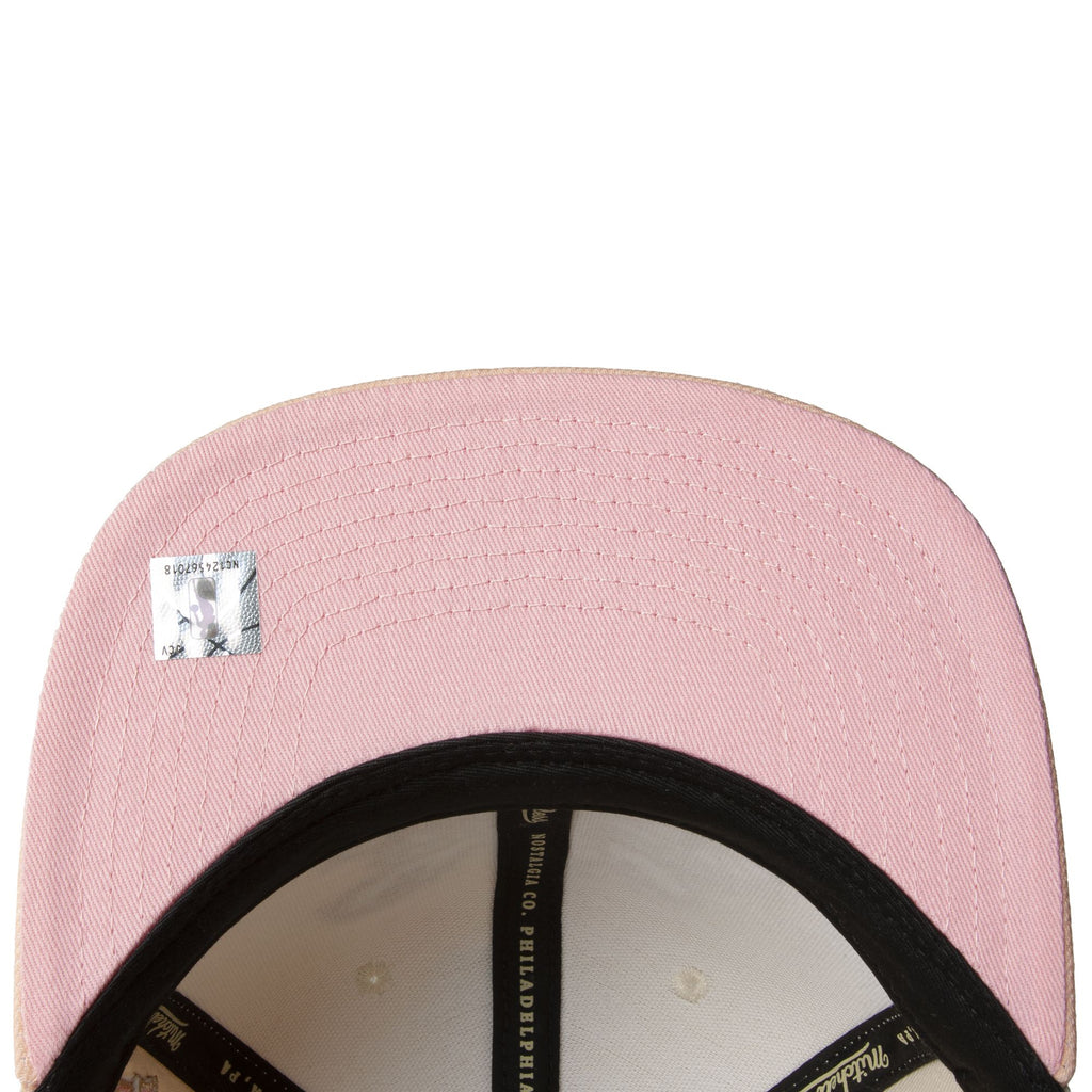 MENS MITCHELL & NESS NBA LOVERS LANE SNAPBACK HWC HORNETS - OFF WHITE