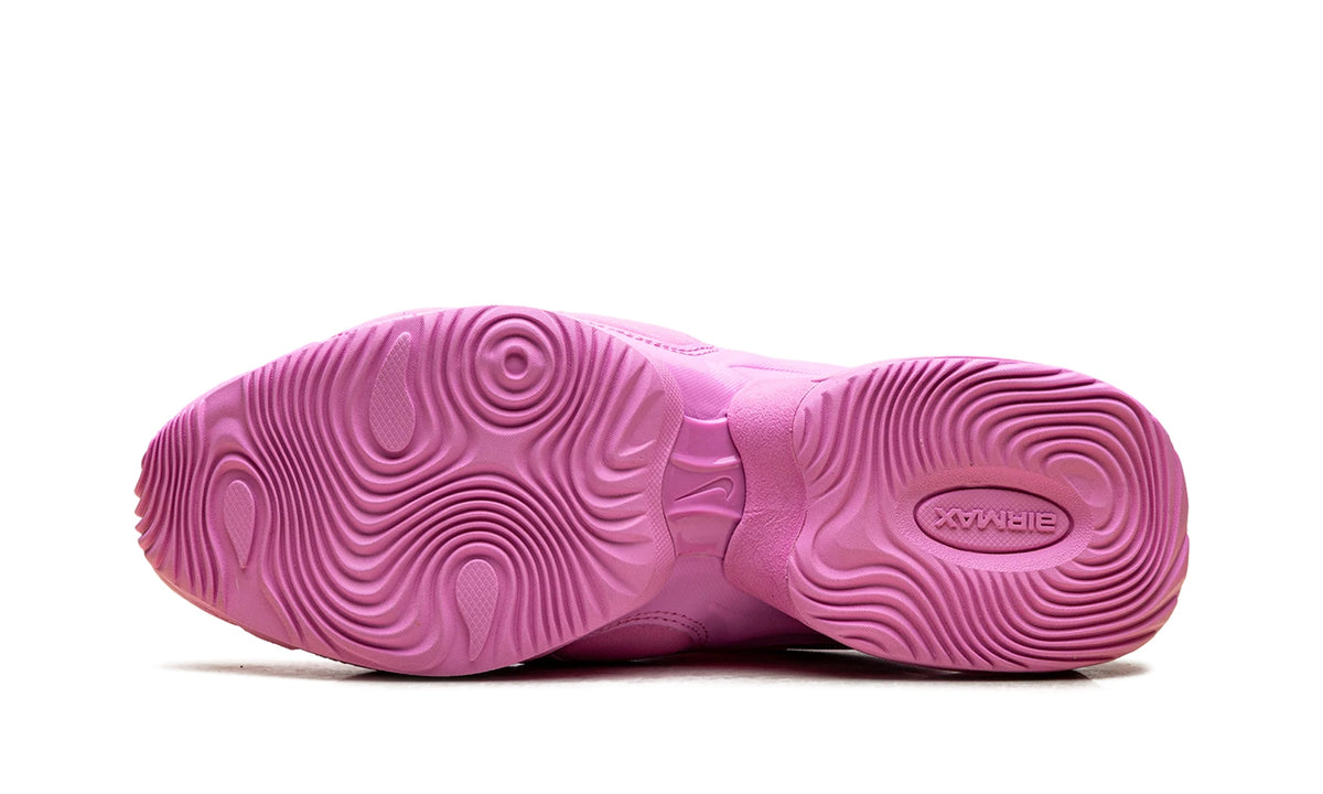 FV1920-602 Stadium Goods studio 5