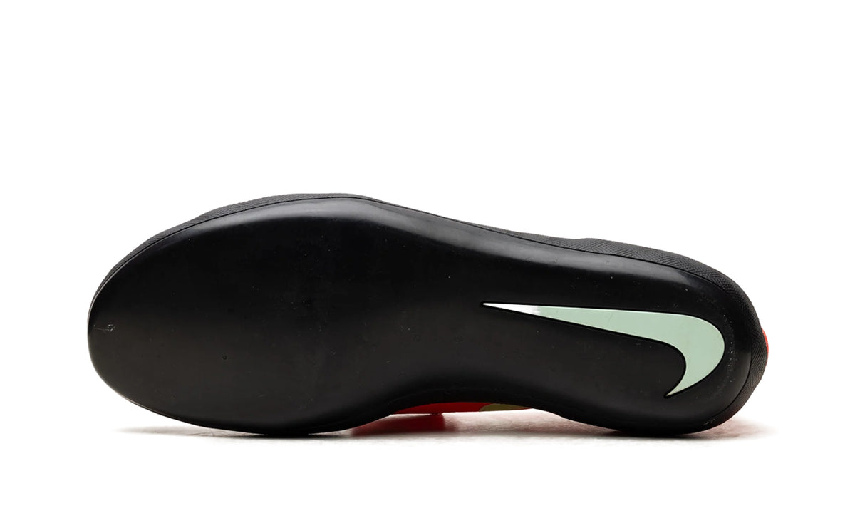 FZ9606-600 Stadium Goods studio 5
