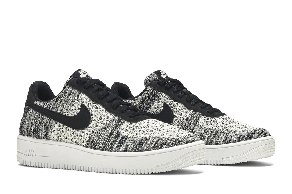 AV3042-001 GOAT studio 5