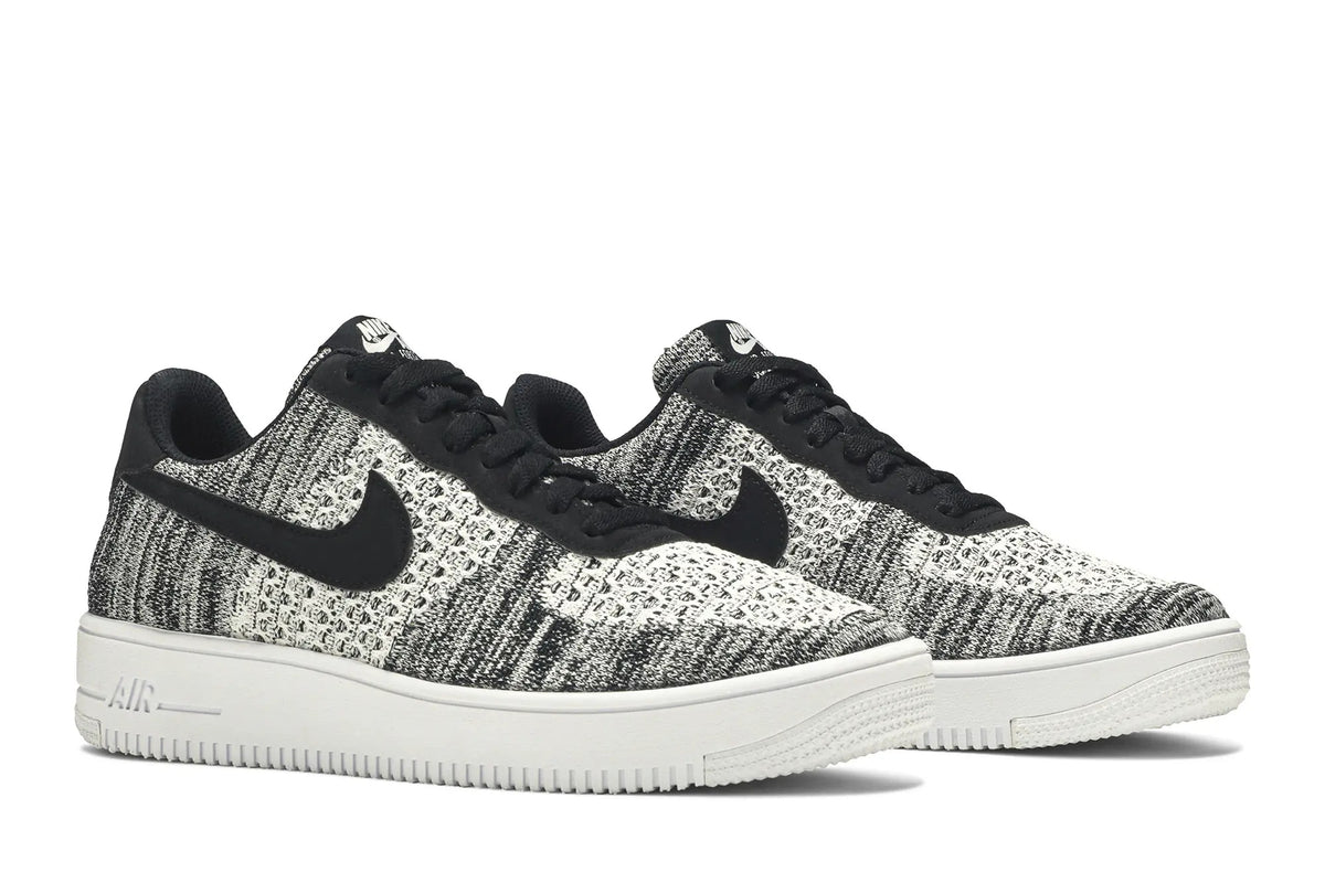 AV3042-001 GOAT studio 5