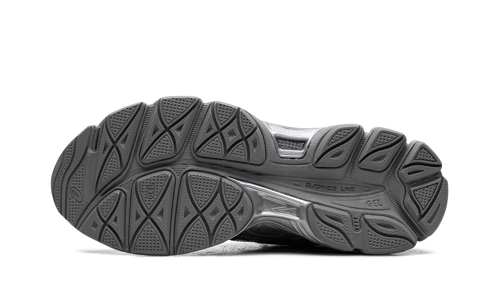 1203A762-020 Stadium Goods studio 5