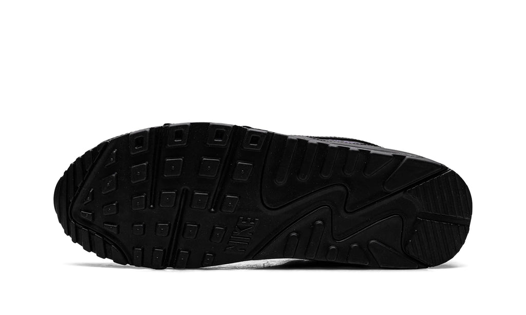 IF0670-004 Stadium Goods studio 5