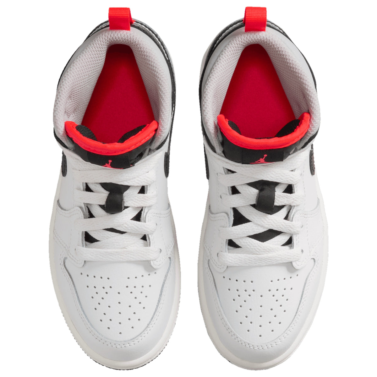DQ8424-109 Foot Locker 3