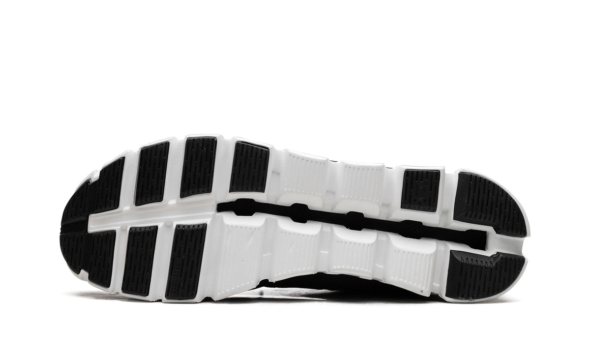 59.98919 Stadium Goods studio 5