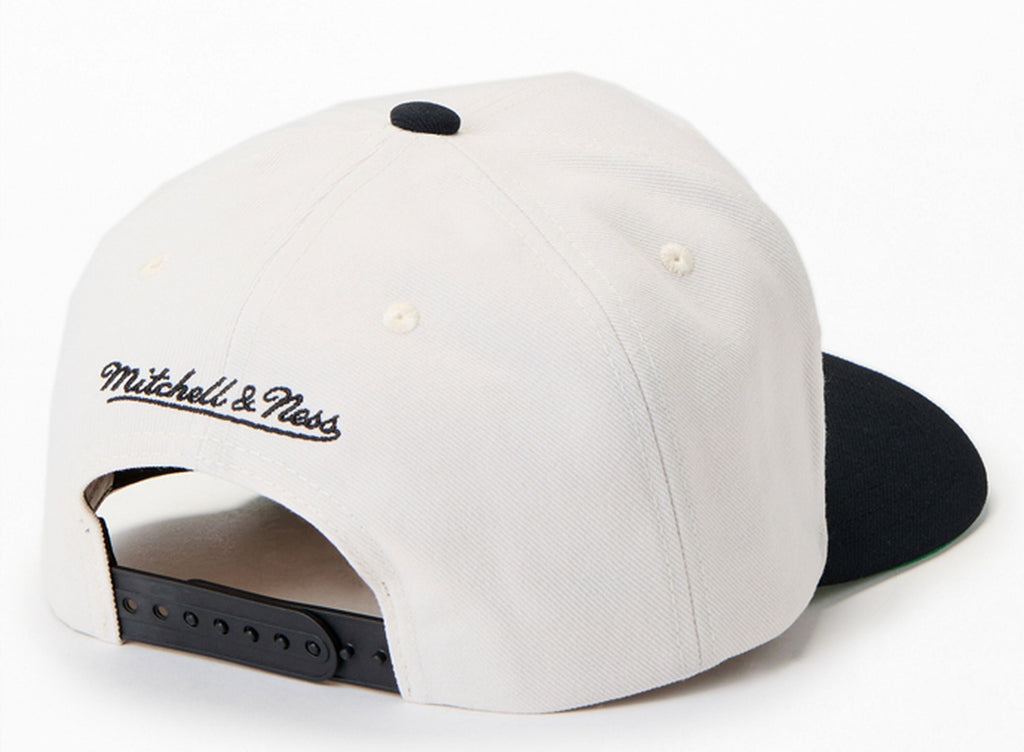 [HP11516-TRNOFWH] MENS MITCHELL & NESS MLB OFF WORD PRO SNAPBACK RANGERS